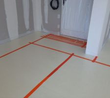 Préparation pour le chauffage au sol