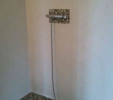 Douche enduit chaux/poudre de marbre/savon noir