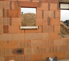 Appuie fenetre cellier