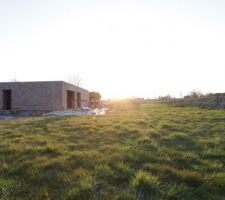 Le soleil se l&egrave;ve sur notre campagne