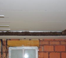 Le faut plafond ne va pas tarder à prendre forme.