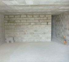 Garage 1 (et la buanderie derrière)