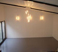 La peinture au sol est faite mais cela seche