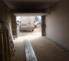 Garage vu du cellier