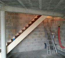 Escalier fait et posé par mon conjoint et mon beau père