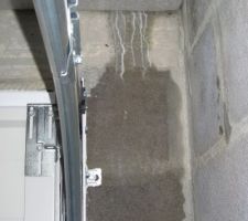 Infiltration sous-sol (salpêtre ?!)