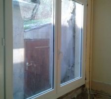 Les menuiseries en PVC ont aussi été posées