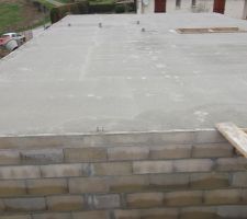 Et voila la dalle du plancher