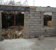 La futur baie vitr&eacute;e de la salle &agrave; manger: 1.80/2.15