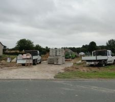 J3 : Aujourd'hui, débute l'élévation du terre plein