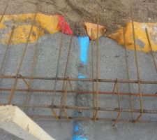 Tuyau de diamètre incorrecte coulé dans la bêche