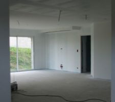 Plafond &agrave; moiti&eacute; fait