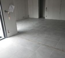 Carrelage vu de la cuisine