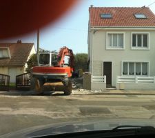 D&eacute;motion de notre garage afin d'avoir l'acces pour la nouvelle maison.