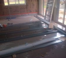 D&eacute;g&acirc;t des eaux, 2 cm d'eau partout