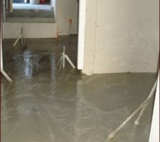 Coulage chape liquide ravoirage