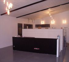 La peinture du sol dans le salon