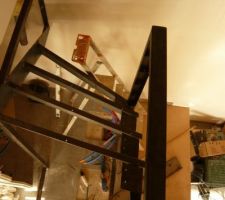 Et enfin la création de l'escalier : les contre-marches en métal