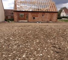 Apres sur une partie du jardin