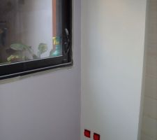 La peinture de la chambre parentale est egalement faite