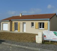Et voila la maison apres 5 mois de travaux enfin terminé trés belle et somptueuse finition parfaite