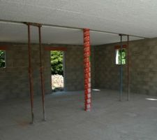 La dalle est coul&eacute;e