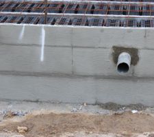 L'arriv&eacute;e d'air pour la chemin&eacute;e n'est pas de taille suffisante... Minimum 200cm&sup2;