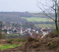 On voit loin au moins