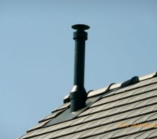 Conduit de cheminée posé !