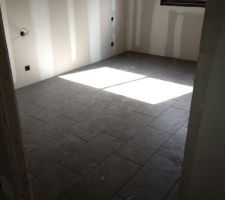 Carrelage chambre
Joint non r&eacute;alis&eacute;