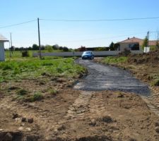 L'accès chantier qui sera notre allée par la suite
