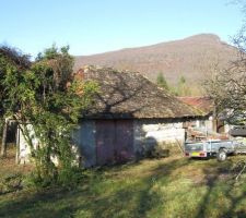 Disparition de la cabanne au fond du jardin