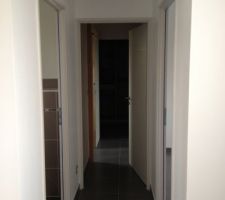 Couloir aile parentale