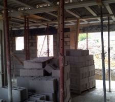 Baie vitr&eacute;e salon, cuisine et fen&ecirc;tre sdb