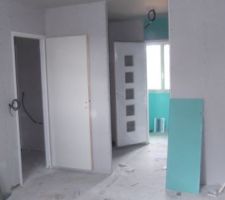 Cloisons et portes de l'étage posées