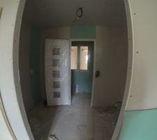 Cloisons et portes de l'étage posées