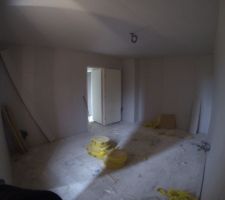 Cloisons et portes de l'étage posées