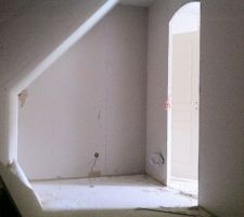 Vue de l int&eacute;rieur du dressing