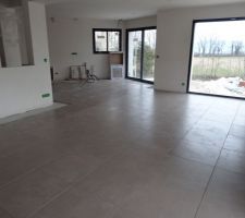 Carrelage pi&egrave;ce &agrave; vivre.