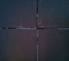 Nettoyage au d&eacute;capant...
voil&agrave; le r&eacute;sultat!!!!!! ;-(