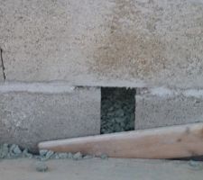 Pourquoi ce trou ?