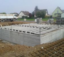 Mis en place des poutrelles et des hourdis