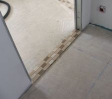 Frise entre cellier et cuisine