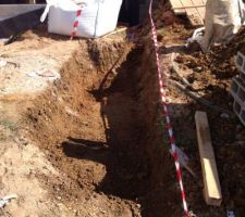 Debut de la trancher pour faire un mur