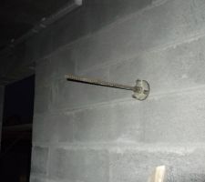 J espère que ce trou dans la maçonnerie n aura pas d incidence pour le suite !