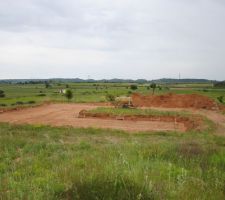 Fin de mise a plat terrain   mise en place des chaises