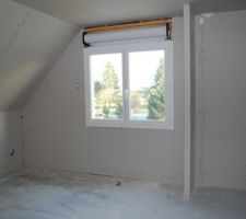 Notre chambre! avec dressing à droite!