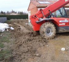 Le manitou et la pluie ça fait pas bon ménage !