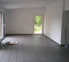 Carrelage du salon séjour fini.