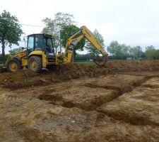 On creuse les fondations